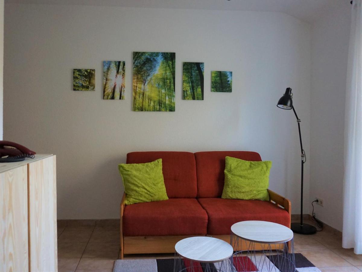 Ferienwohnung Mone オストゼーバート・ディアーハーゲン エクステリア 写真